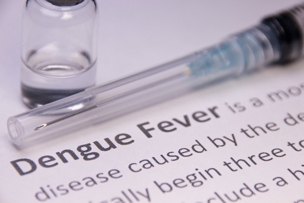 How to differentiate between Viral fever and Dengue fever?